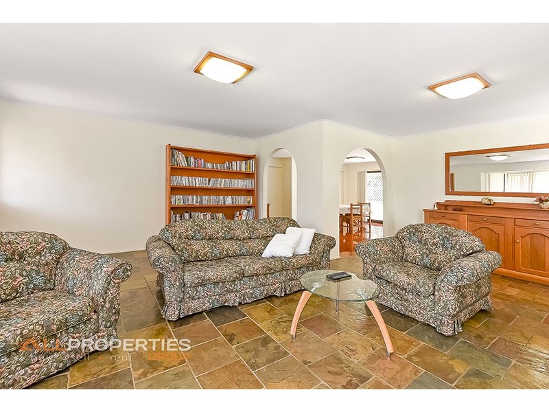 7 Wentworth Tce, Boronia Heights QLD 4124