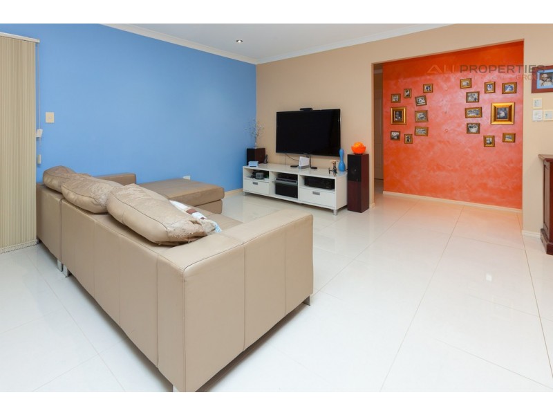 24 Caley Cres, Drewvale QLD 4116