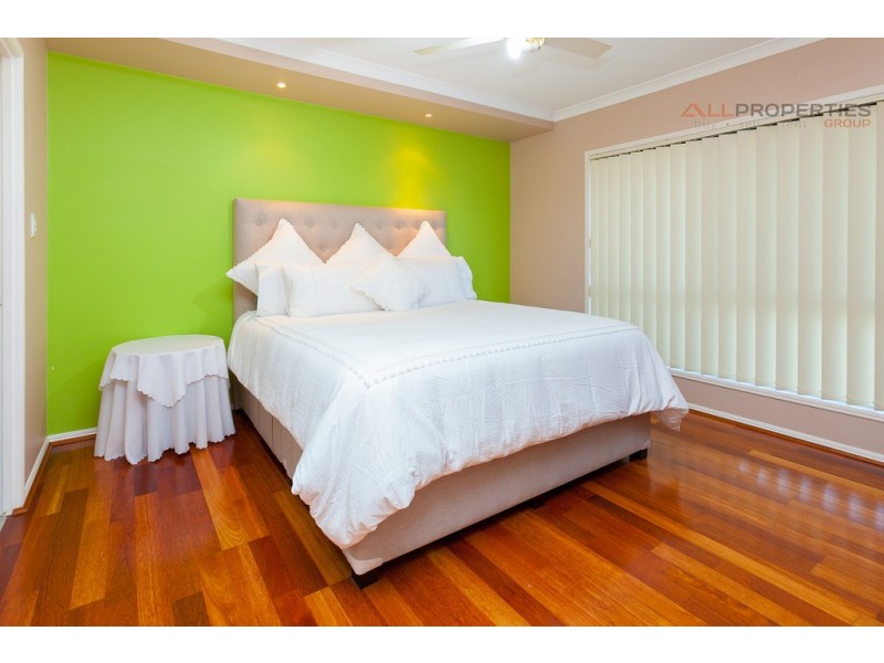 24 Caley Cres, Drewvale QLD 4116