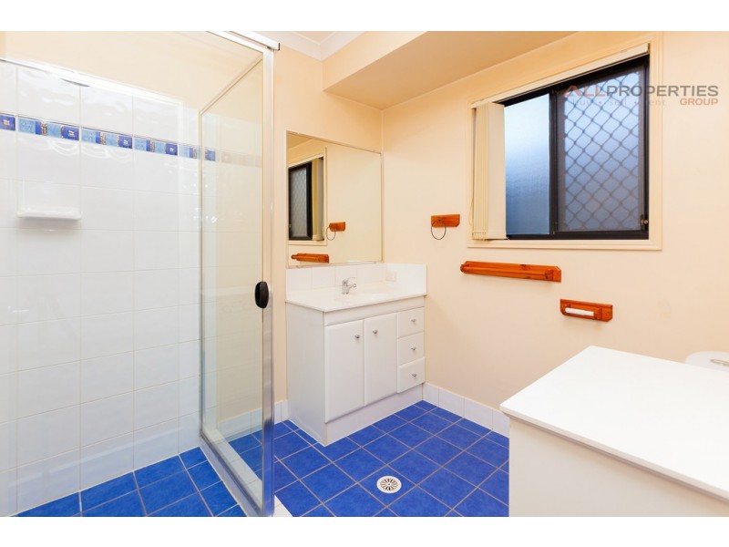 24 Caley Cres, Drewvale QLD 4116