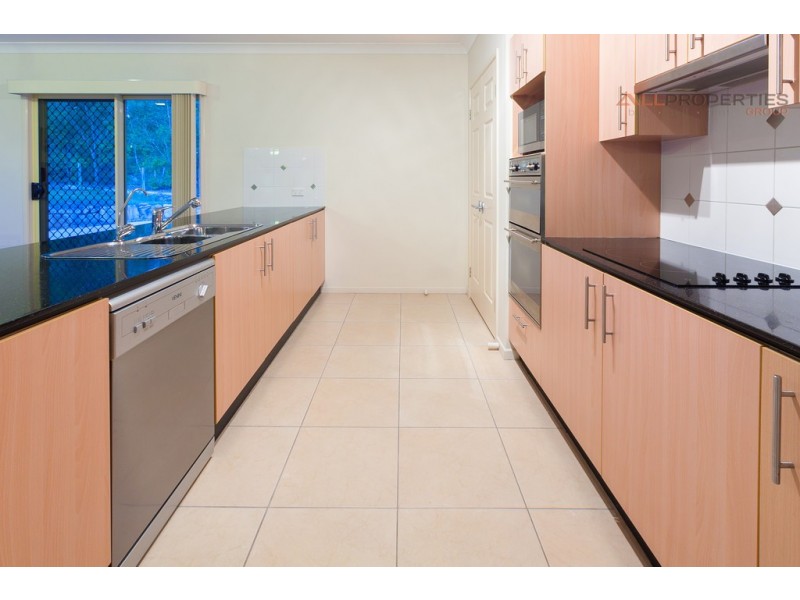 23-25 Scribbly Gum Court, New Beith QLD 4124