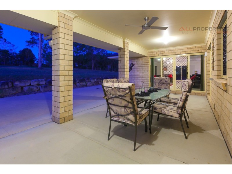 23-25 Scribbly Gum Court, New Beith QLD 4124