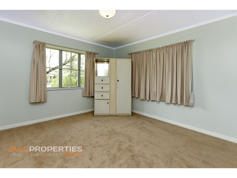 261 Ritchie Road, Pallara QLD 4110