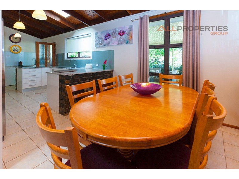 39 Smith Road, Park Ridge South QLD 4125