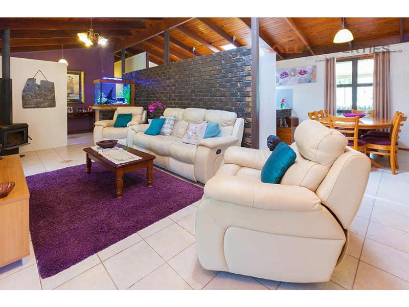 39 Smith Road, Park Ridge South QLD 4125