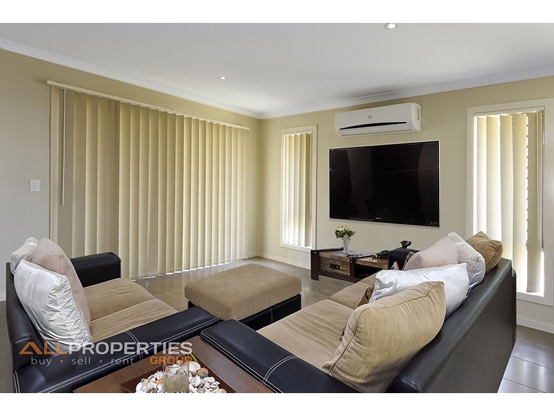45 Rachel Drive, Crestmead QLD 4132