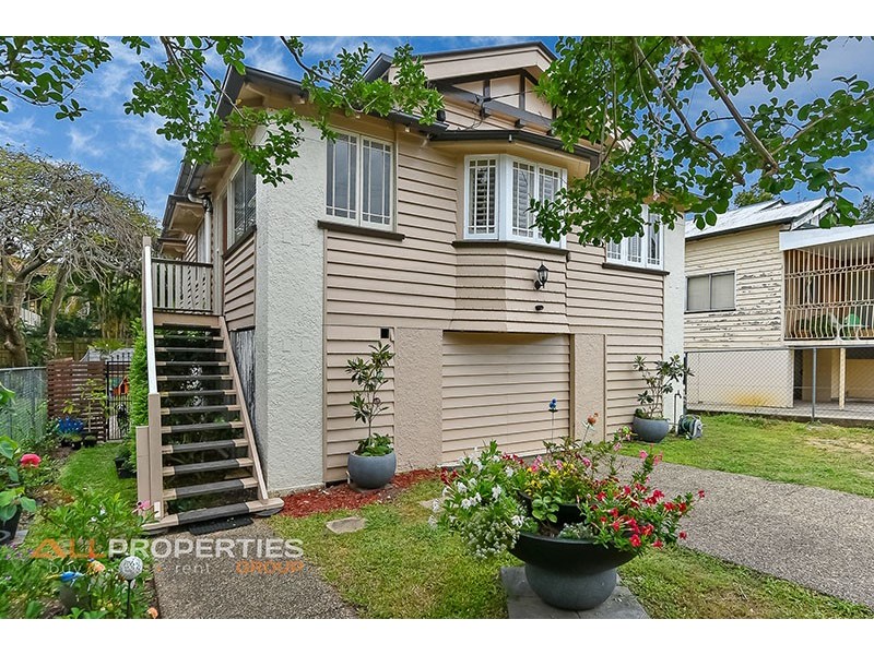 87 Ridge Street, Greenslopes QLD 4120