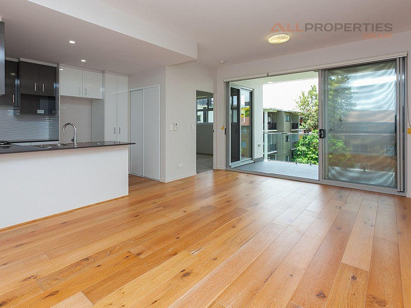 303/28-30 Cartwright Street, Windsor QLD 4030