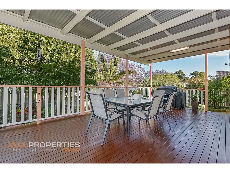 8 JOBSON PLACE, Crestmead QLD 4132