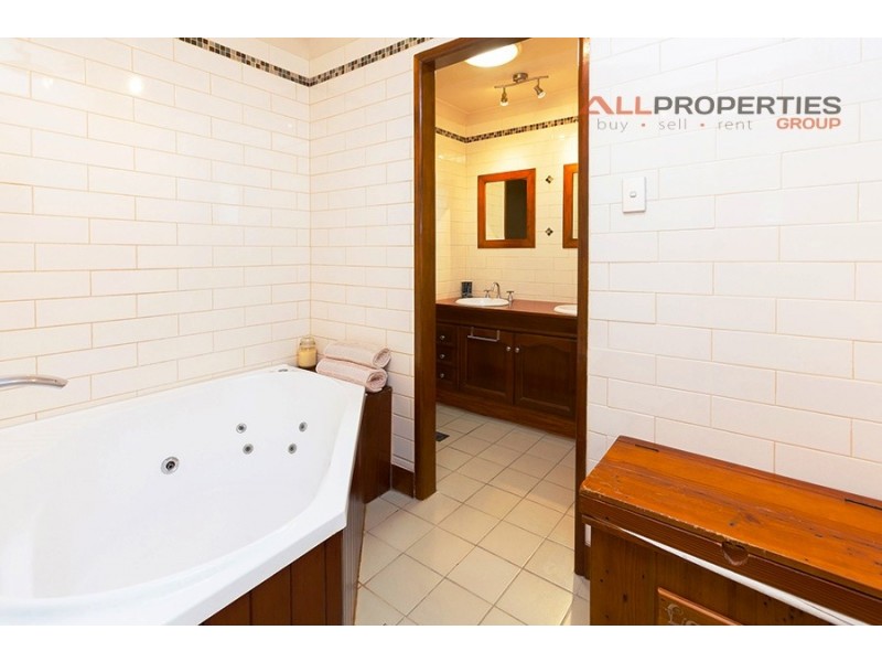 13 Morrow Street, Crestmead QLD 4132