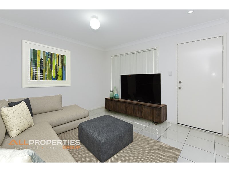 26/99 Peverell Street, Hillcrest QLD 4118