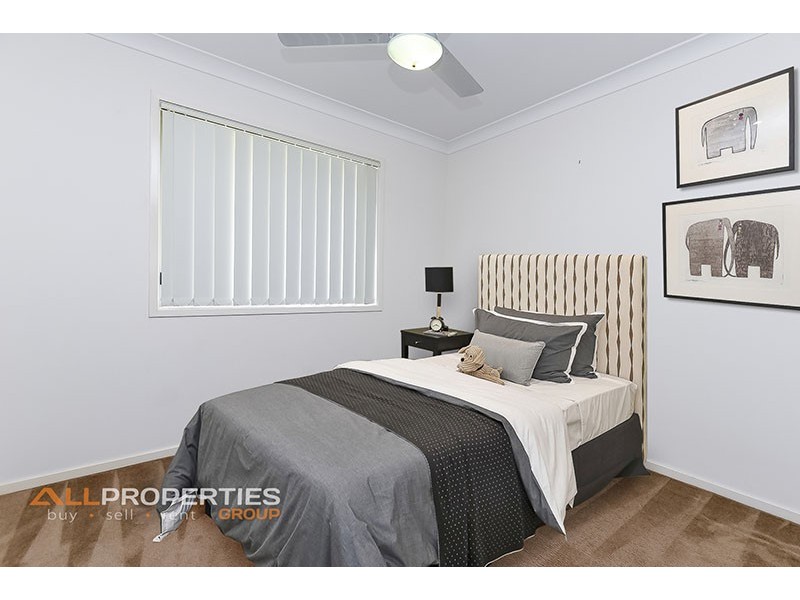 26/99 Peverell Street, Hillcrest QLD 4118