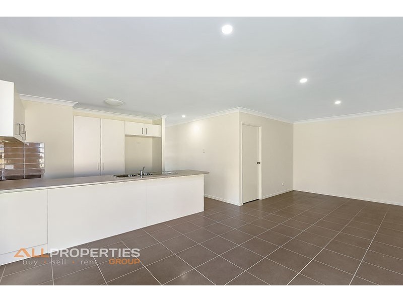 29 Greenpark Drive, Crestmead QLD 4132