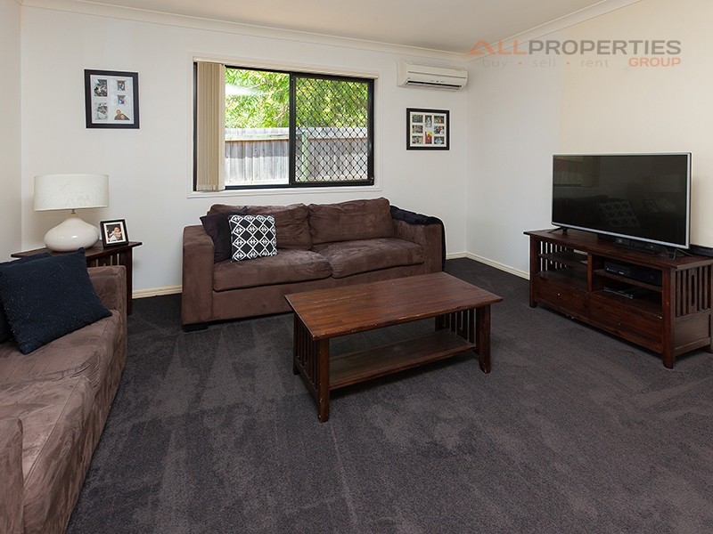 24 Hurst Street, Crestmead QLD 4132