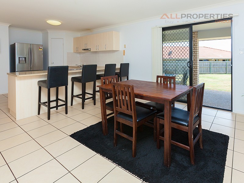 24 Hurst Street, Crestmead QLD 4132