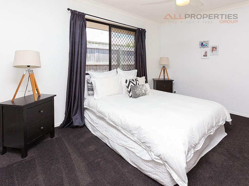 24 Hurst Street, Crestmead QLD 4132