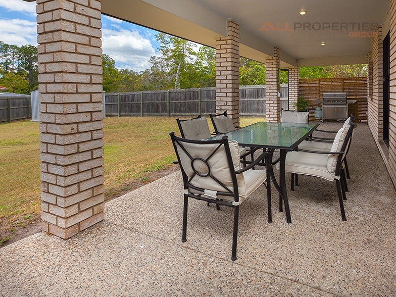 24 Hurst Street, Crestmead QLD 4132