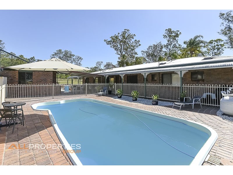 36-42 Stapylton Road, Forestdale QLD 4118