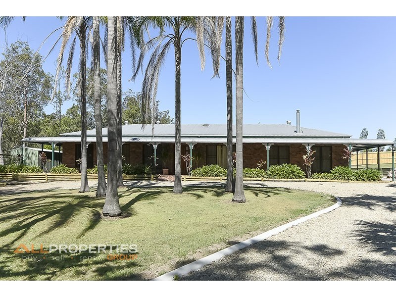 36-42 Stapylton Road, Forestdale QLD 4118