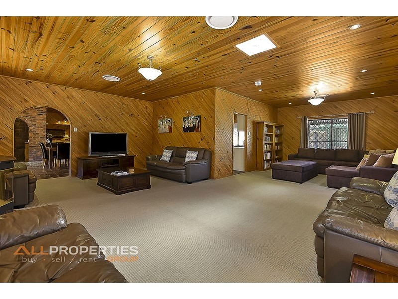 36-42 Stapylton Road, Forestdale QLD 4118