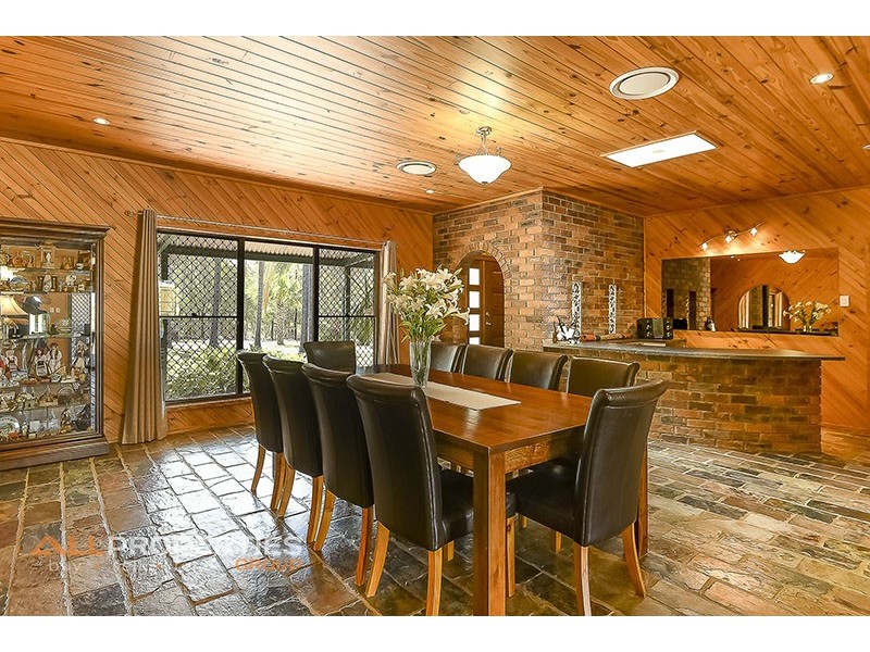 36-42 Stapylton Road, Forestdale QLD 4118