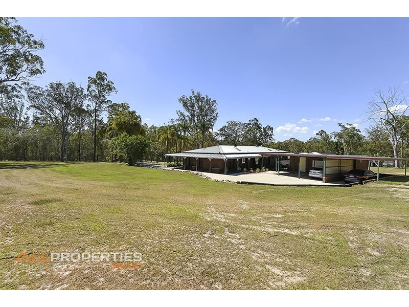 36-42 Stapylton Road, Forestdale QLD 4118