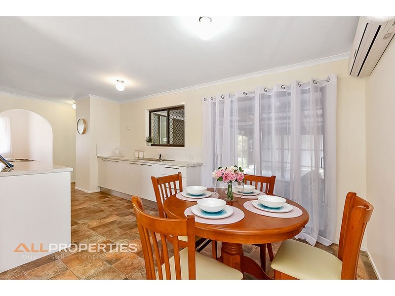 5 DRYADE STREET, Regents Park QLD 4118