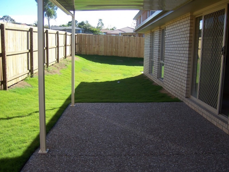 8 Giselle Street, Hillcrest QLD 4118