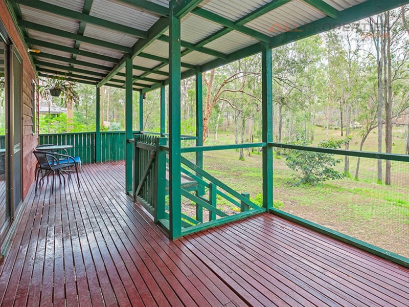 21 Bucknall Court, Regency Downs QLD 4341