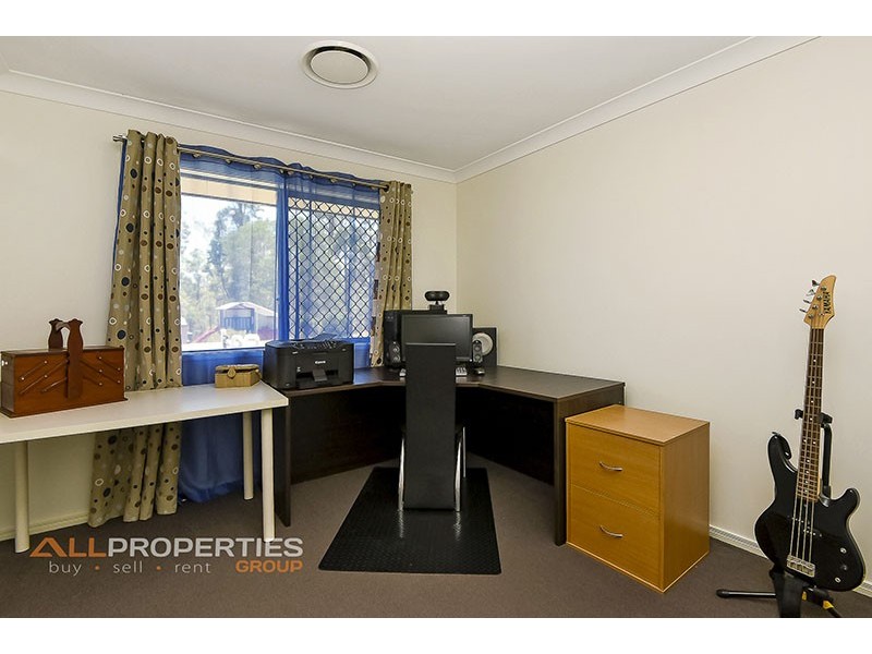 19 – 21 POLE CRESCENT, New Beith QLD 4124