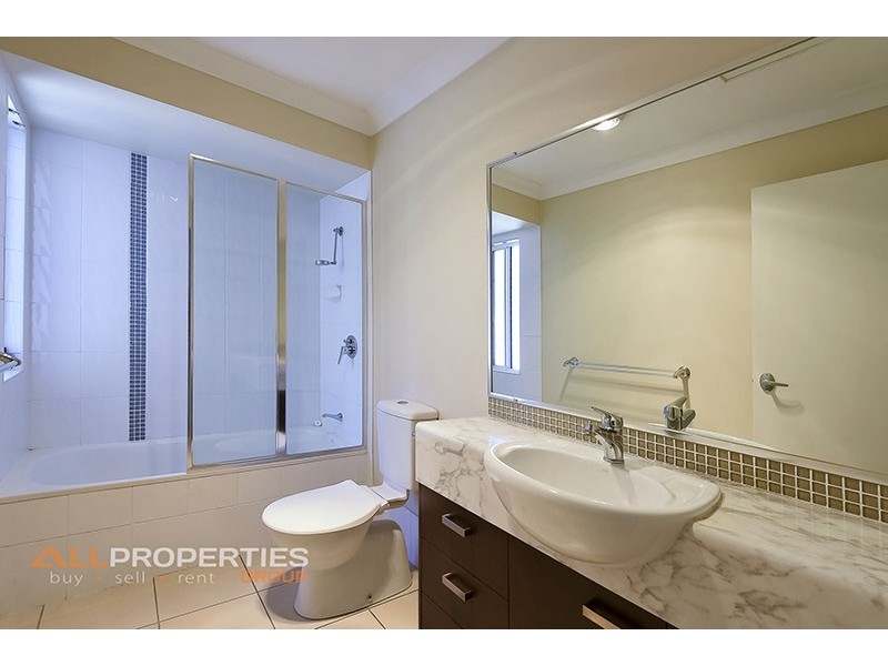 Unit 1/19 Lade Street, Gaythorne QLD 4051