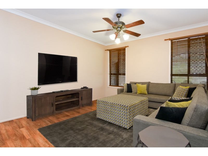 10 Farrier Ct, New Beith QLD 4124