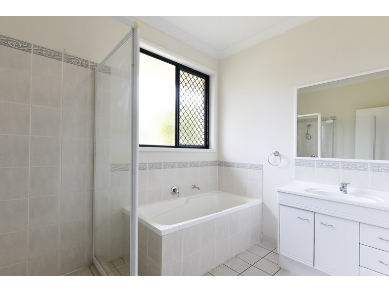 10 Farrier Ct, New Beith QLD 4124