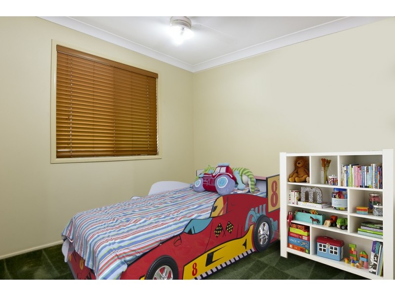 10 Farrier Ct, New Beith QLD 4124