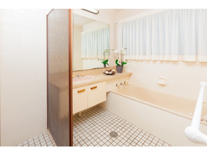 194 Forestdale Drive, Forestdale QLD 4118