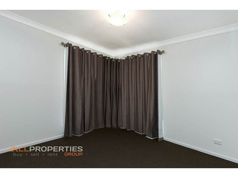 16 Whetton Court, Boronia Heights QLD 4124