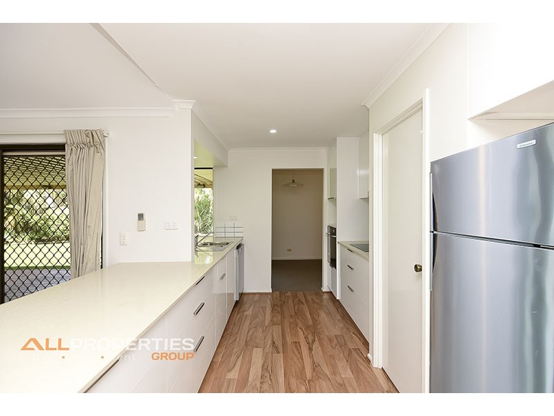 8 Rainbowridge Cres, Algester QLD 4115