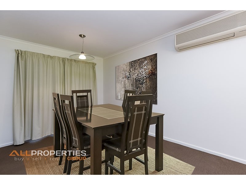 8 Rainbowridge Cres, Algester QLD 4115