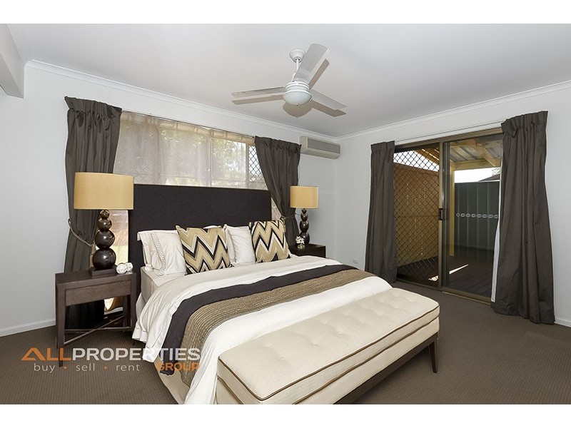 8 Rainbowridge Cres, Algester QLD 4115