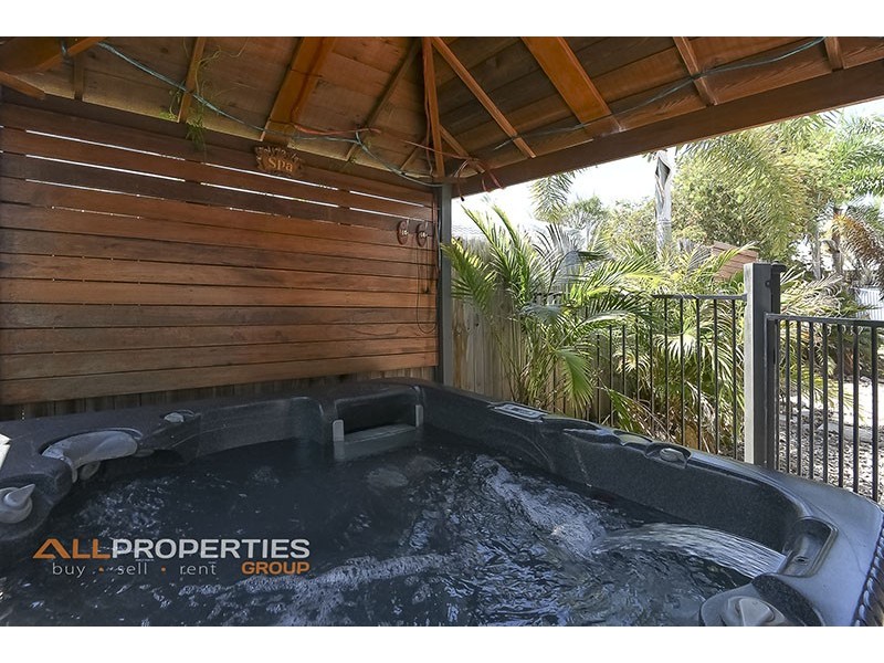 23 Hilltop Crescent, Jimboomba QLD 4280