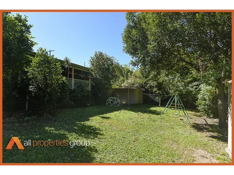 15 Orlando Crescent, Springwood QLD 4127