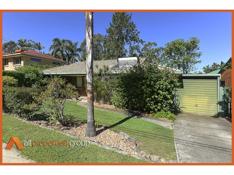 15 Orlando Crescent, Springwood QLD 4127