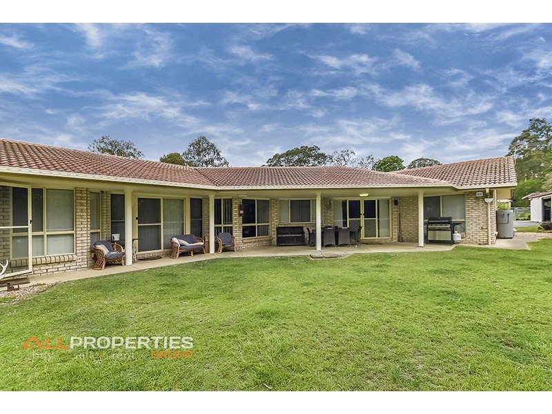 1-11 Canterbury Drive, Mundoolun QLD 4285