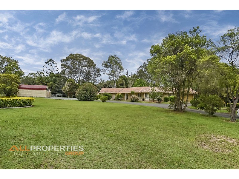 1-11 Canterbury Drive, Mundoolun QLD 4285