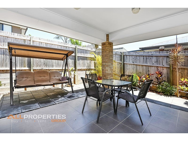 15 Acacia Street, Heathwood QLD 4110