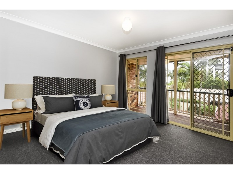 2/11 Jimbour Cl, Forest Lake QLD 4078