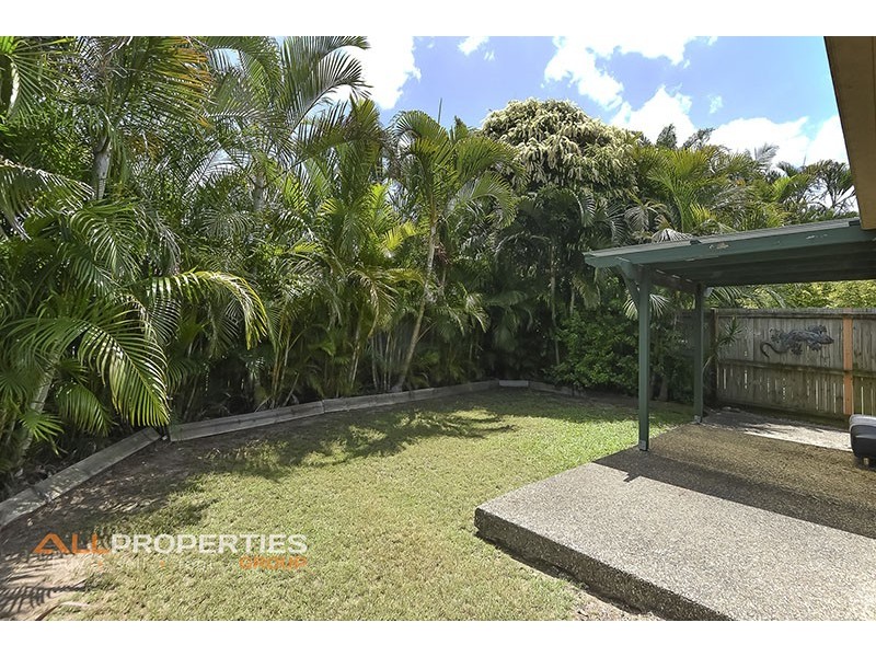 65 Lakeside Crescent, Forest Lake QLD 4078