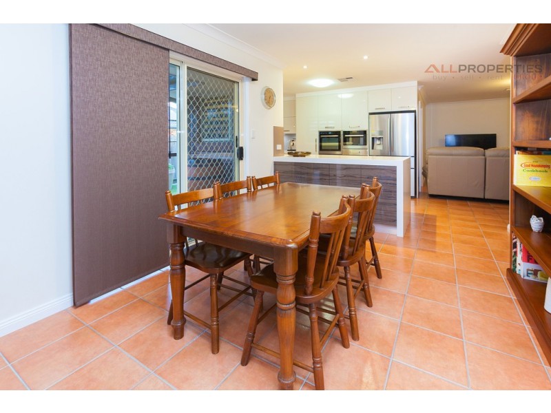 125 Ulinga Cres, Parkinson QLD 4115