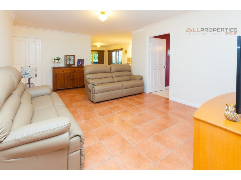 125 Ulinga Cres, Parkinson QLD 4115