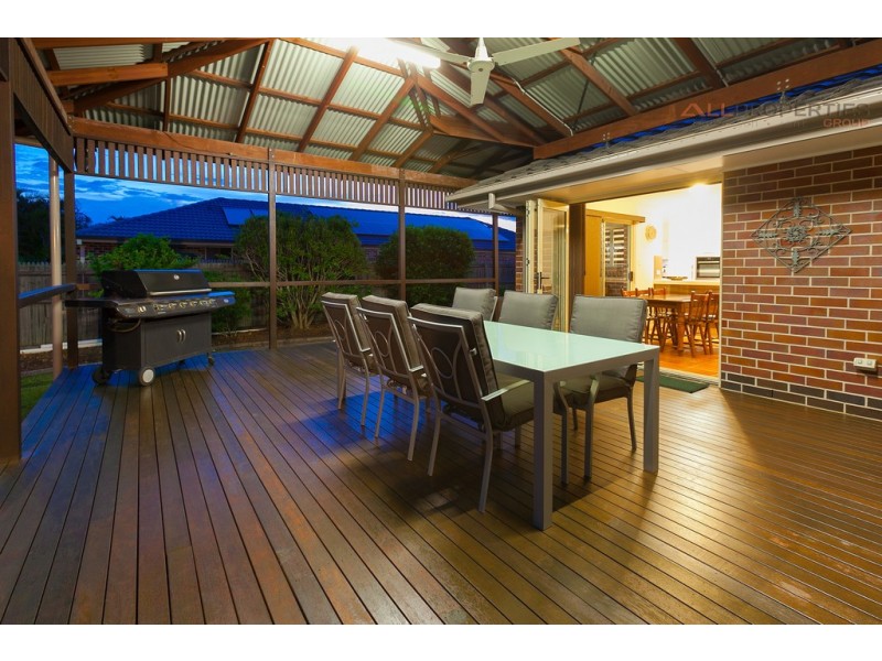 125 Ulinga Cres, Parkinson QLD 4115